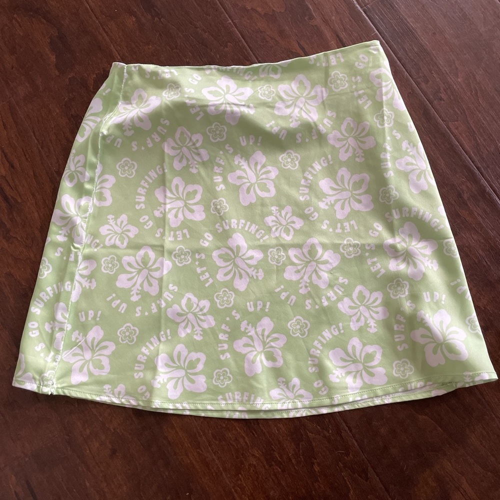 Princess Polly mini skirt!